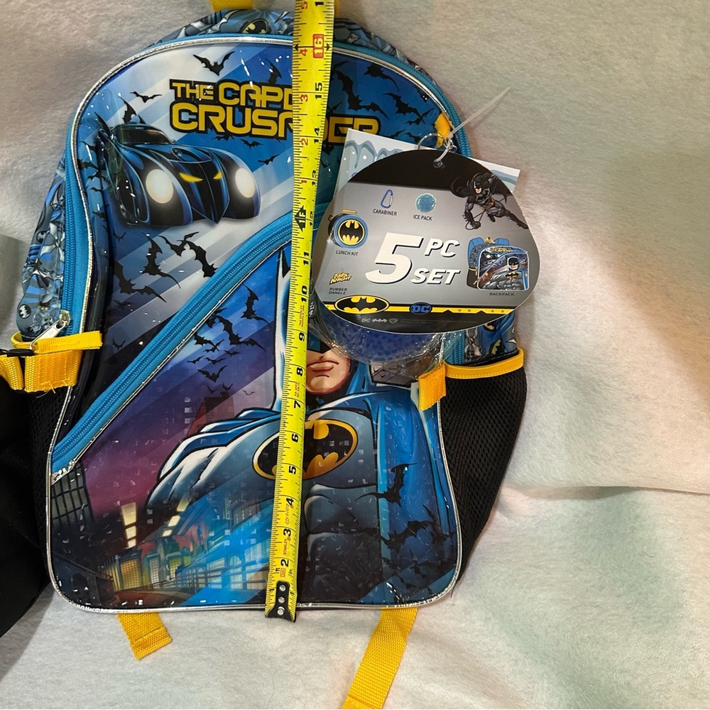 Batman Backpack - Picture 8 of 11